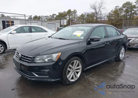 2019 Volkswagen Passat 2.0T Wolfsburg Edition z USA, uszkodzony, nr VIN 1VWLA7A37KC011345